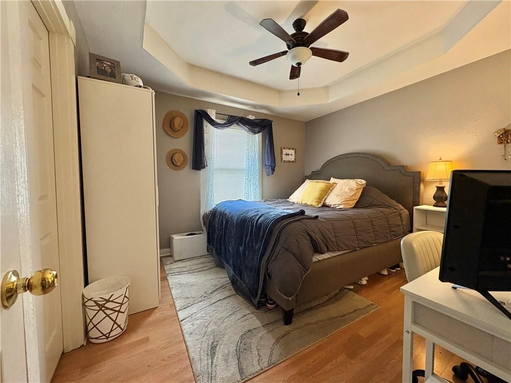2303 Easton Street — photo 28