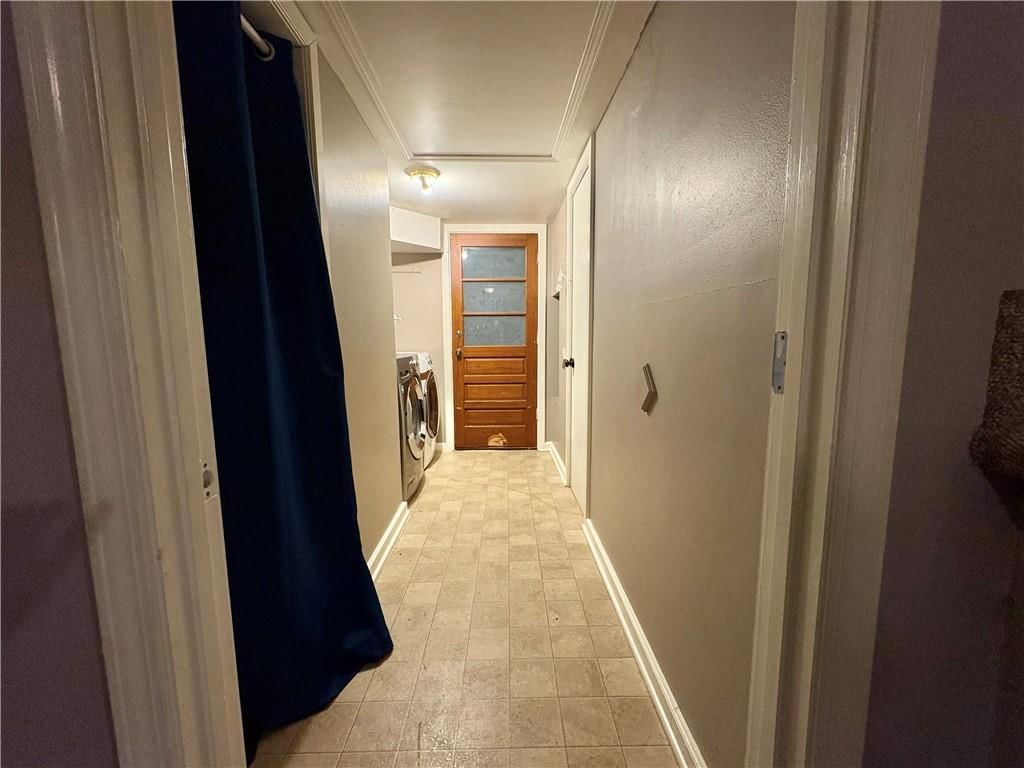 2303 Easton Street — photo 35