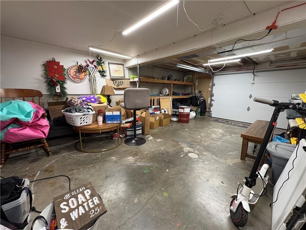2303 Easton Street — photo 37