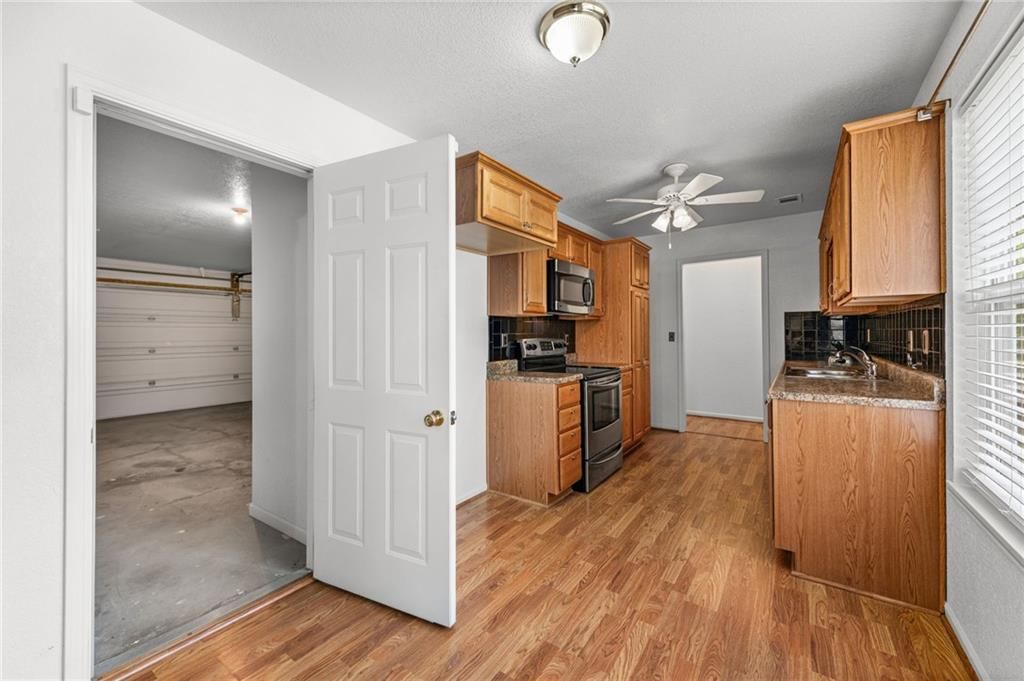 605 Bob Griffin Road — photo 10