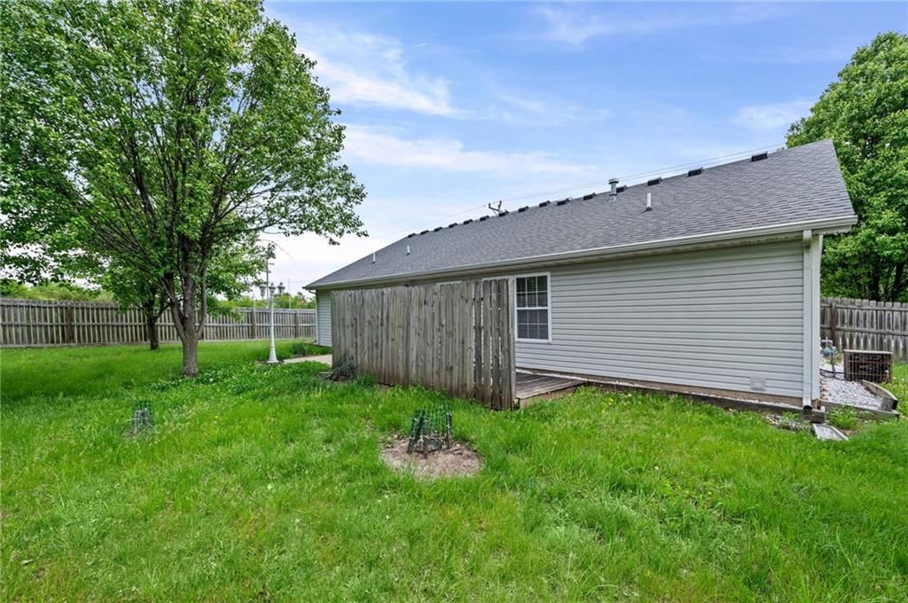 605 Bob Griffin Road — photo 33