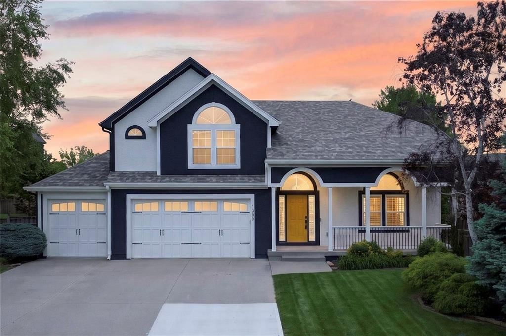 1300 Aberdeen Circle — photo 2