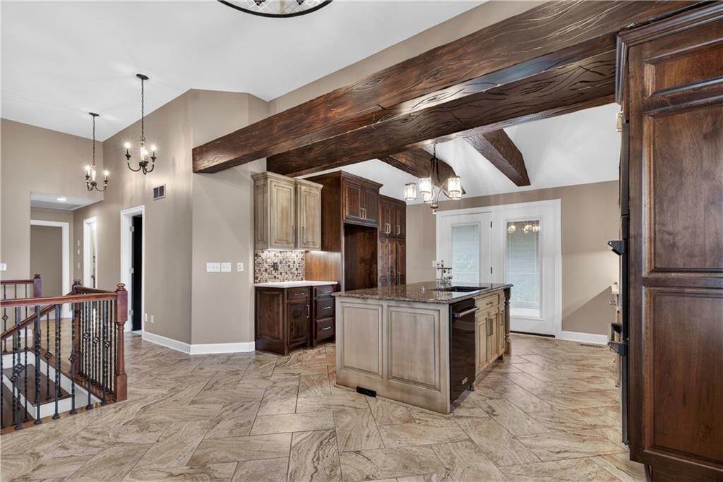 1300 Aberdeen Circle — photo 16
