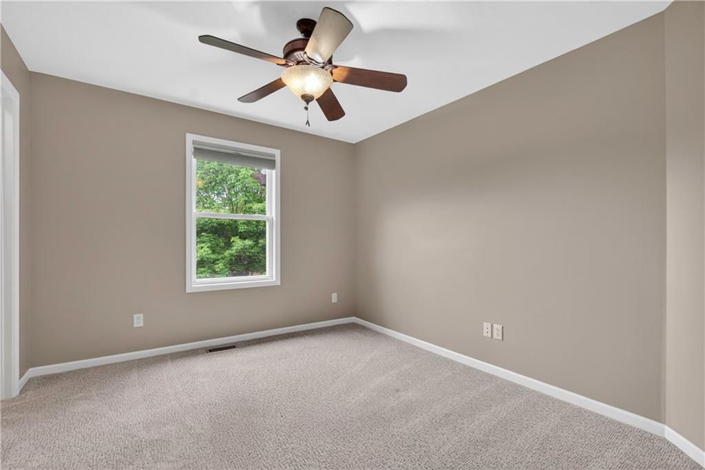 1300 Aberdeen Circle — photo 34