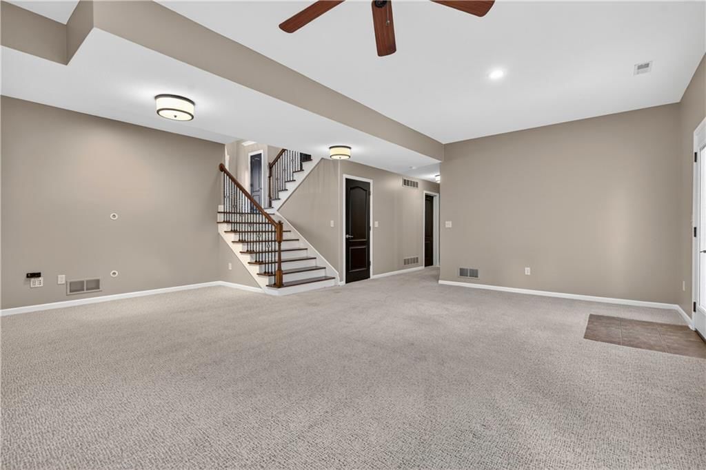1300 Aberdeen Circle — photo 42