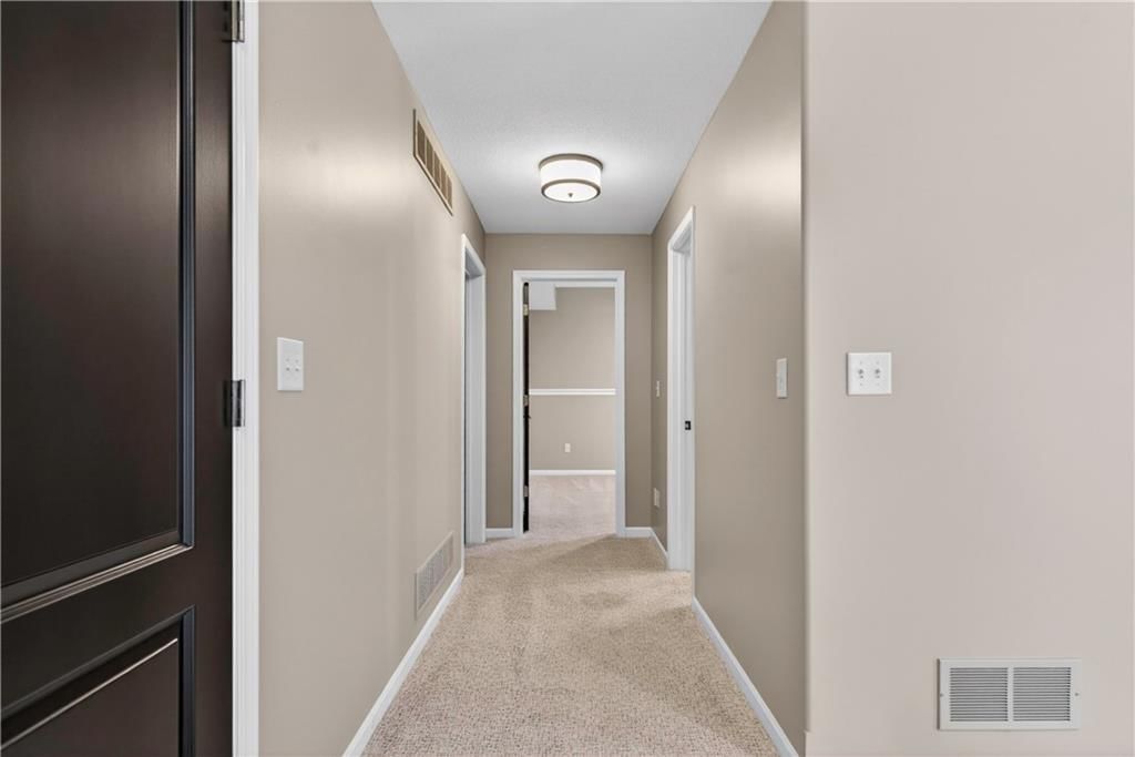 1300 Aberdeen Circle — photo 45