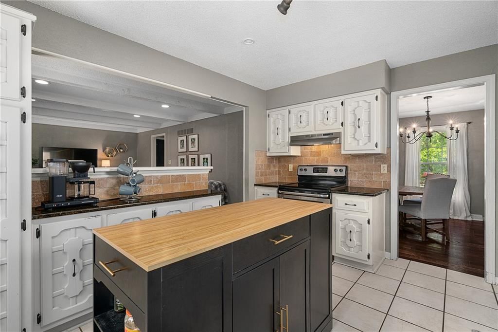 12727 Oakland Avenue — photo 12