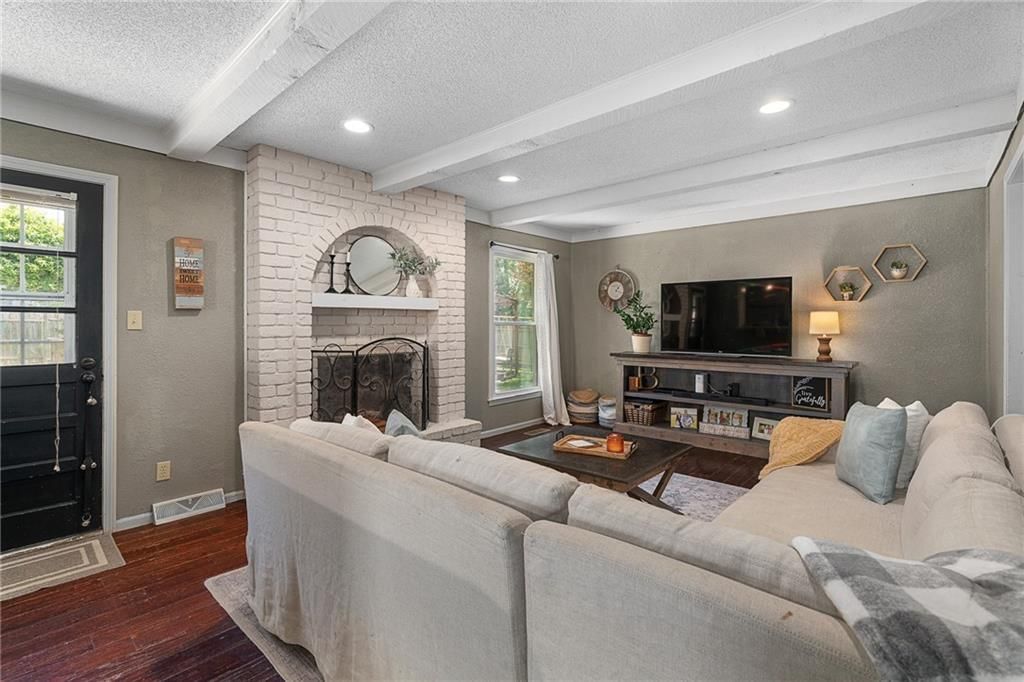 12727 Oakland Avenue — photo 14