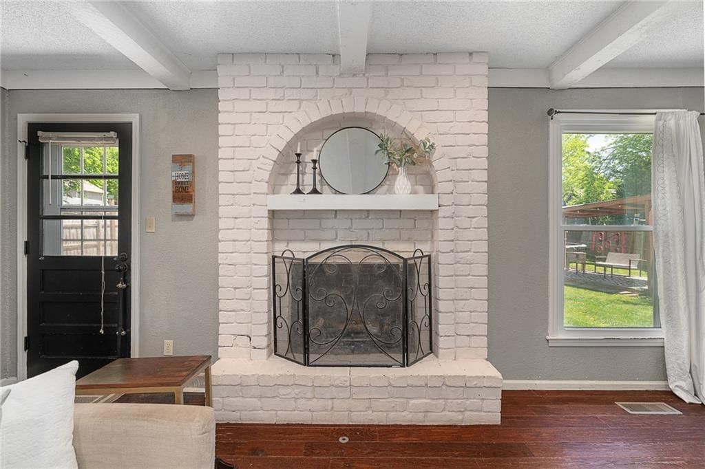 12727 Oakland Avenue — photo 16