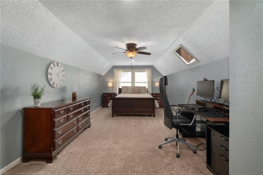 12727 Oakland Avenue — photo 23