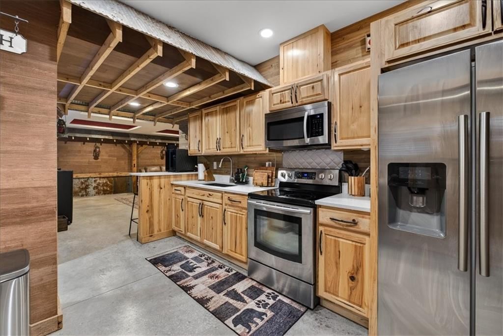 12301 E 78th Street — photo 40