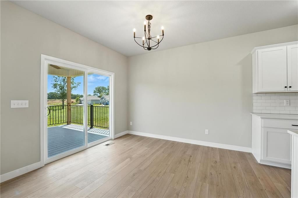 27010 E Olive Drive — photo 5