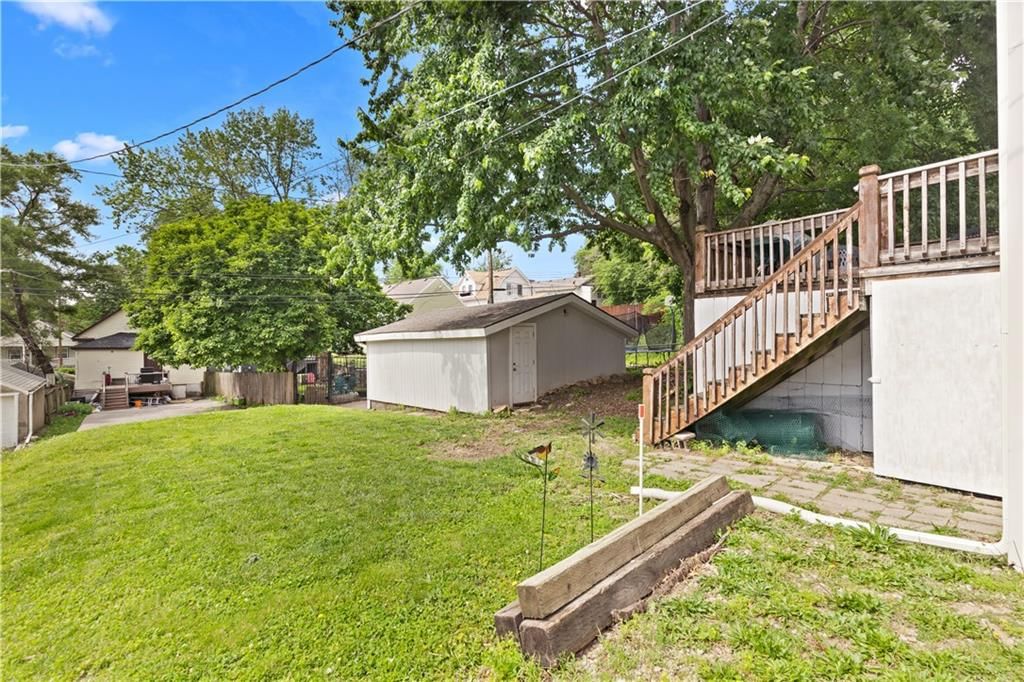 1211 Sumner Avenue — photo 15