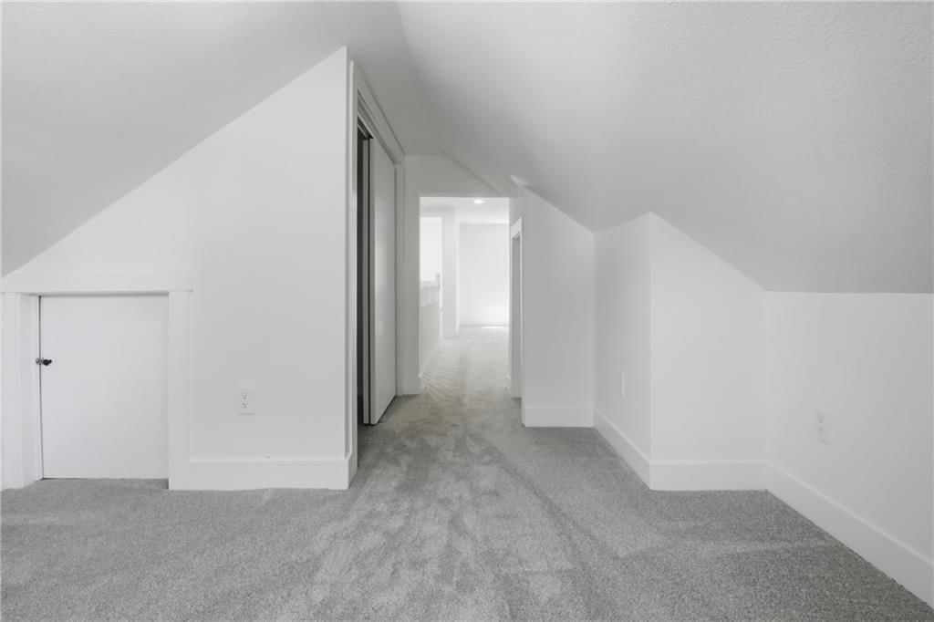 3305 Delavan Avenue — photo 43