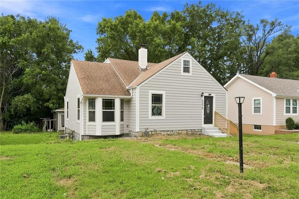 3305 Delavan Avenue, Kansas City, KS: listing photo 2