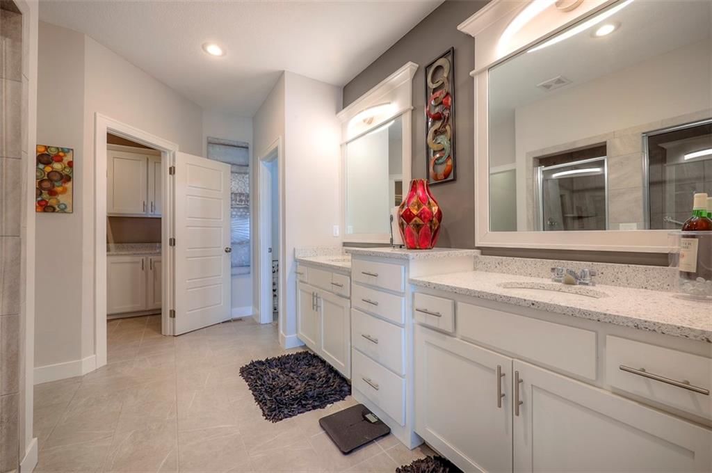 2713 W Concord Drive — photo 13