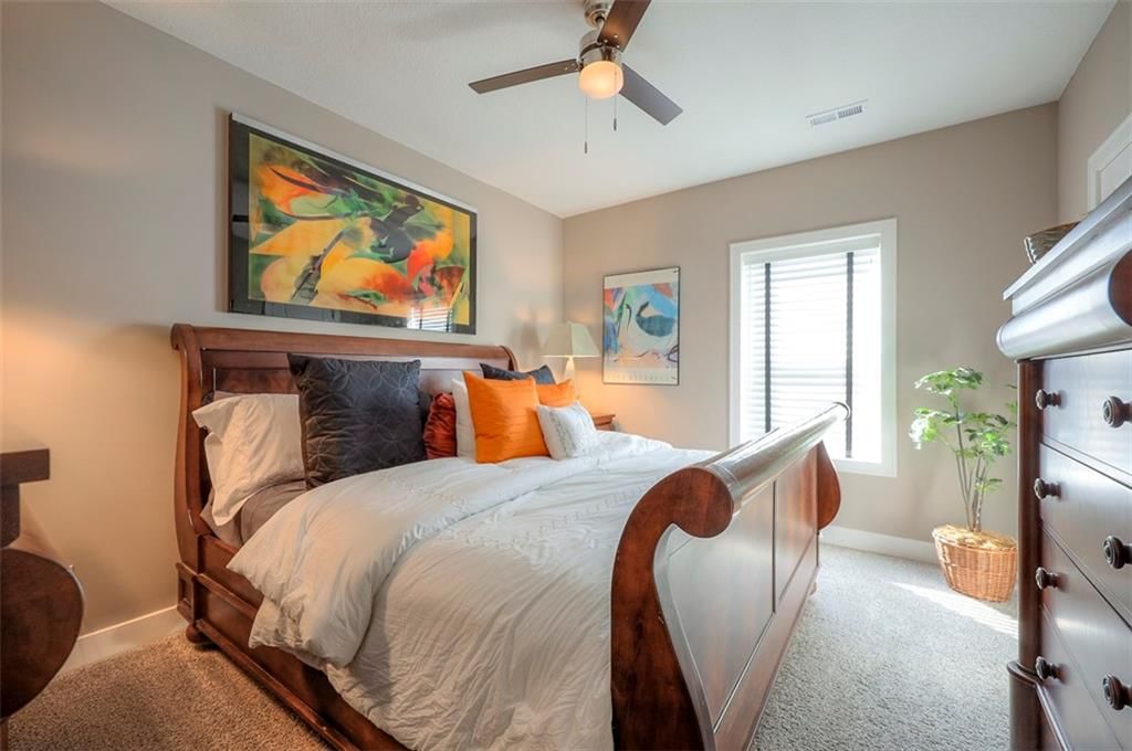 2713 W Concord Drive — photo 33