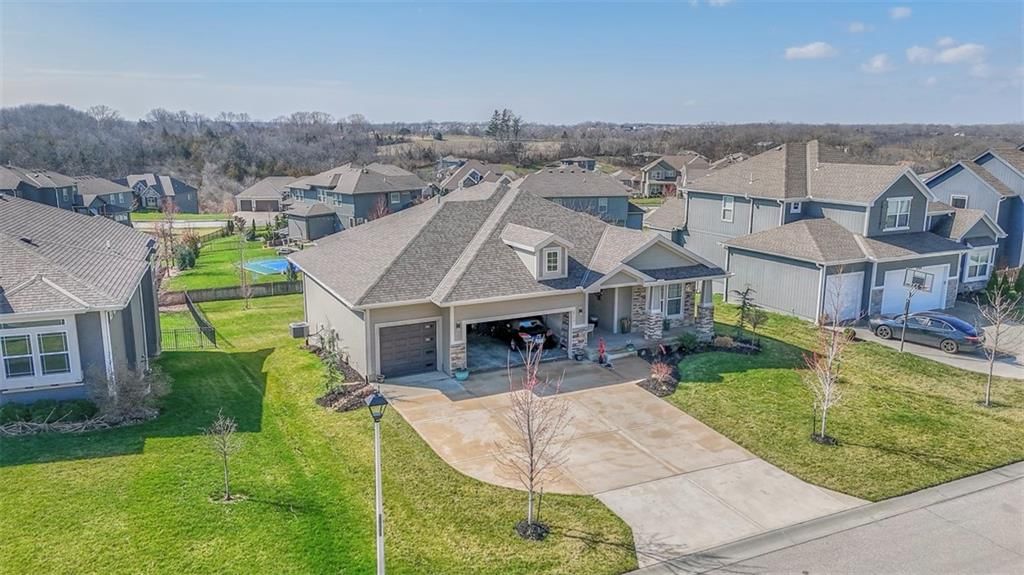 2713 W Concord Drive — photo 46