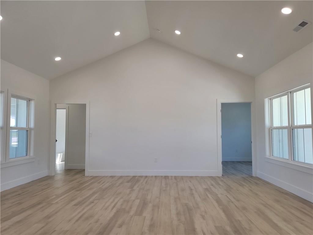 600 Catalpa Street — photo 8