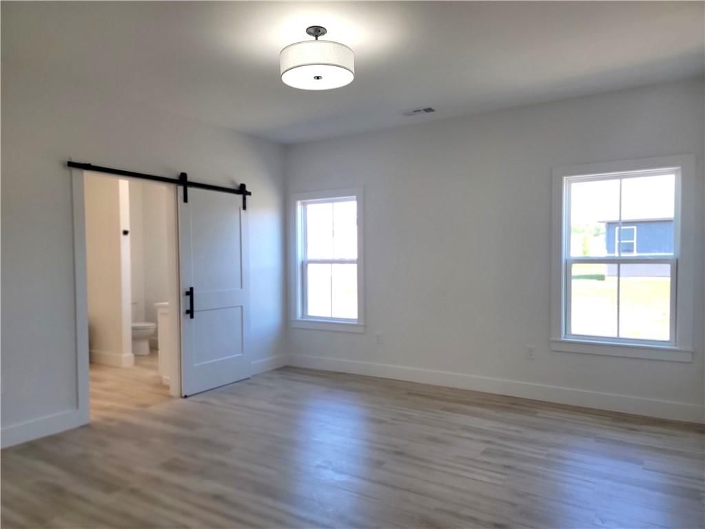 600 Catalpa Street — photo 15