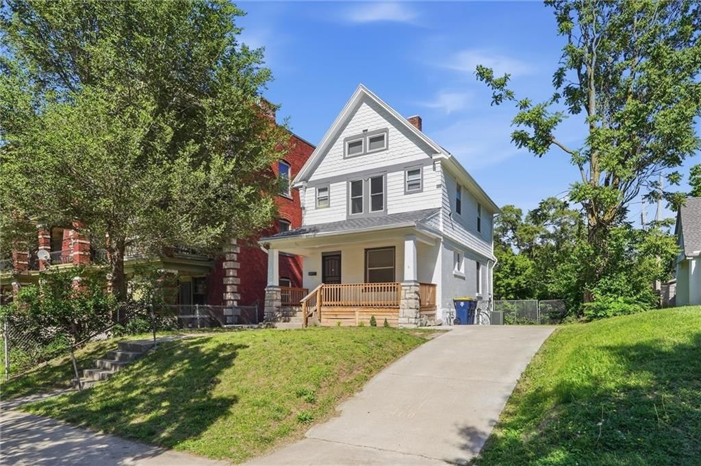 709 Benton Boulevard — photo 2