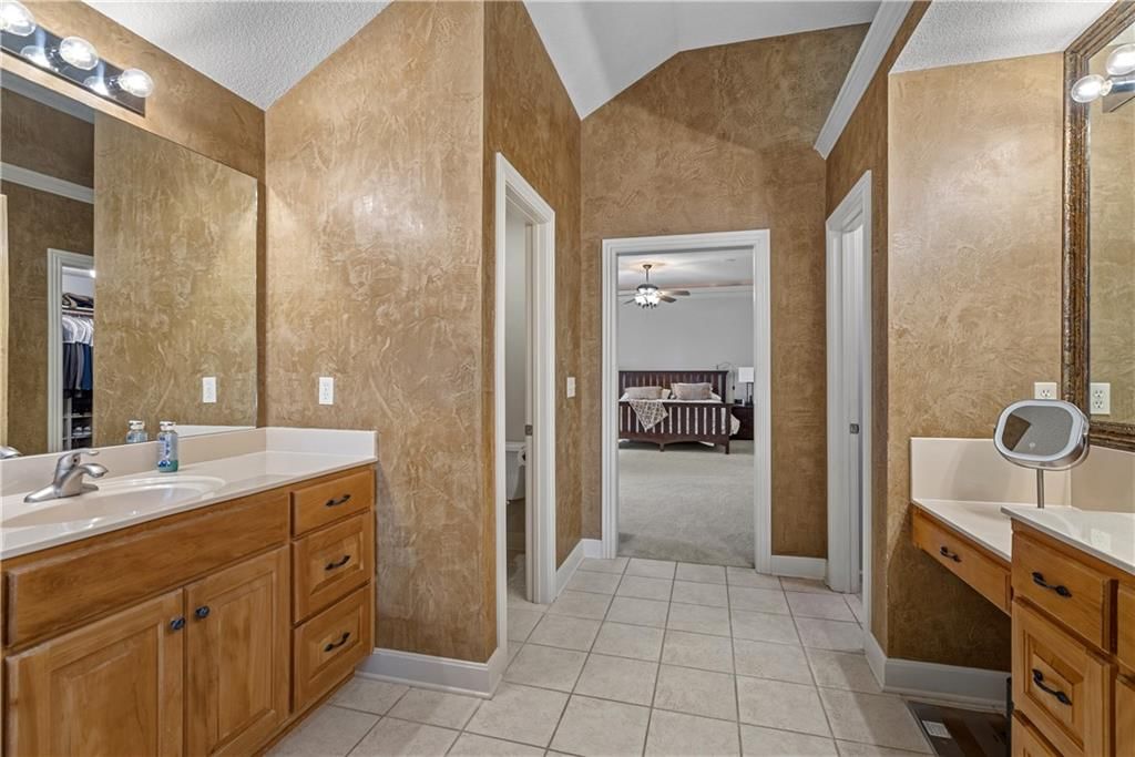 14076 Widmer Street — photo 28