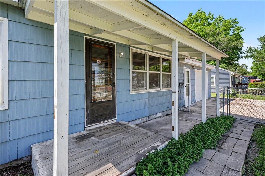 1037 S Brockway Street — photo 4