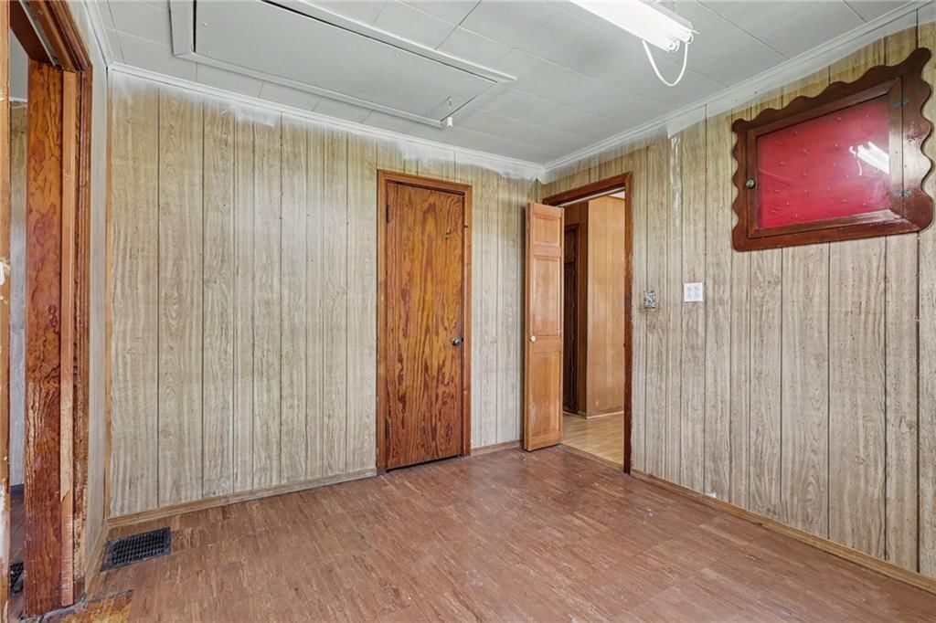 1037 S Brockway Street — photo 13