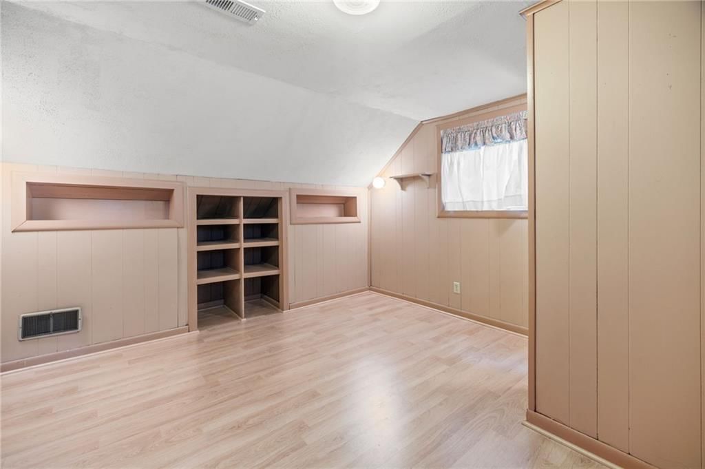 912 Ridge Drive — photo 43