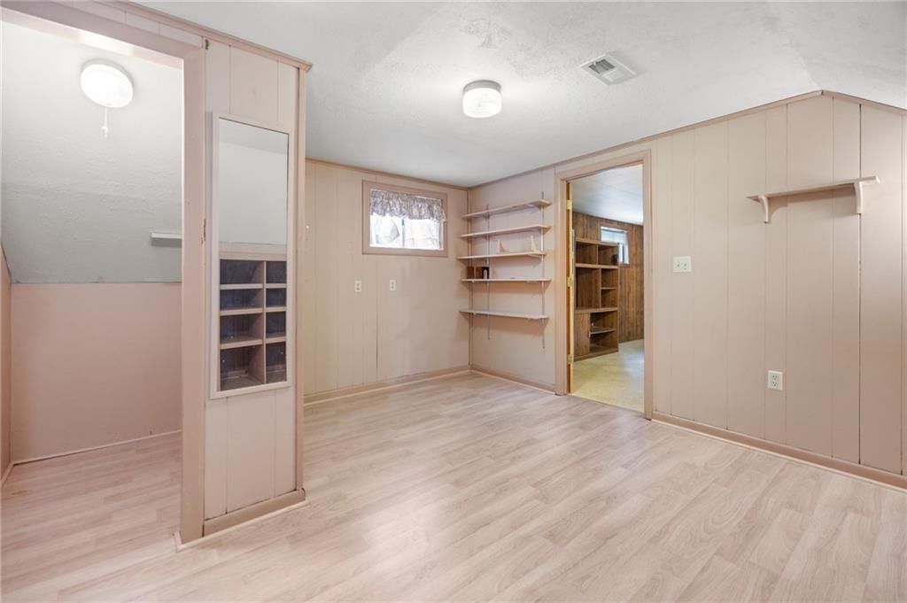 912 Ridge Drive — photo 44