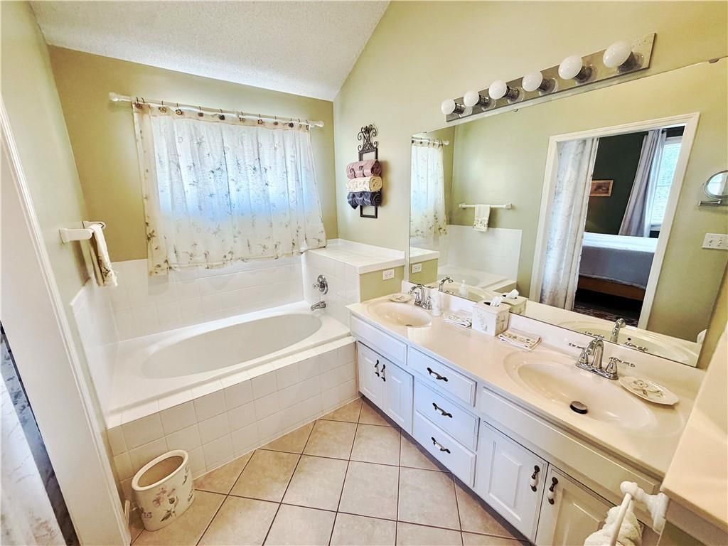 2363 W Elizabeth Street — photo 14