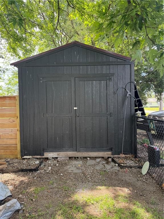930 W Cliff Street — photo 7