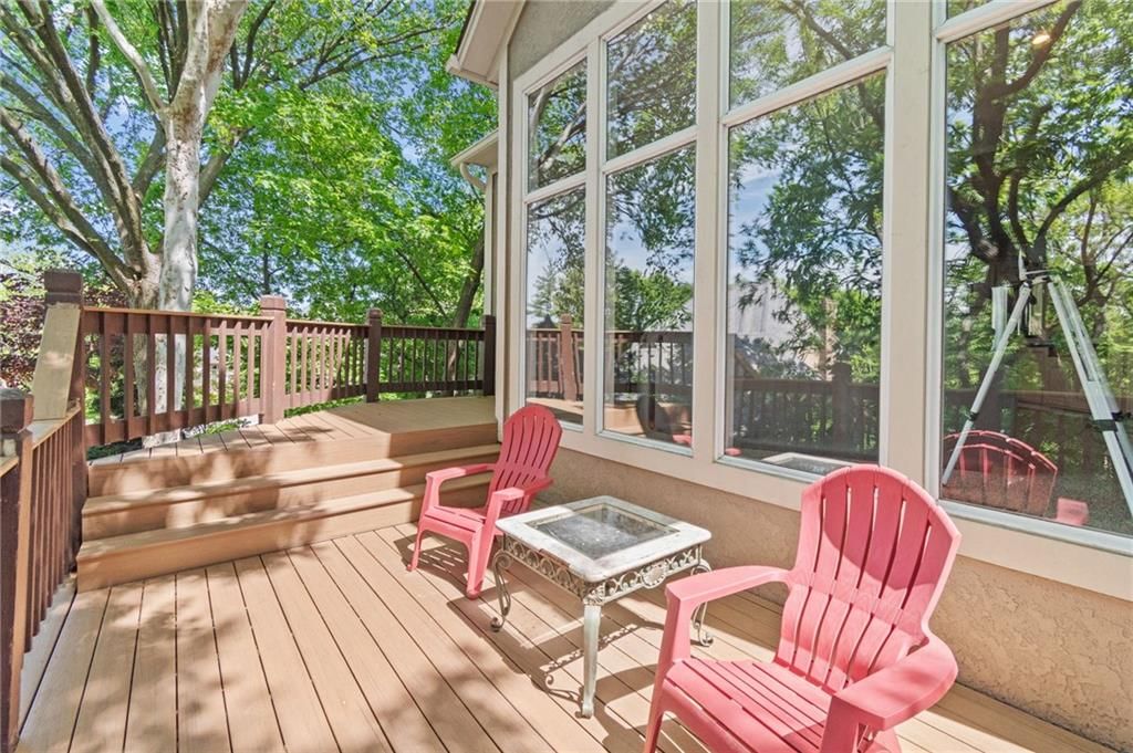 5733 N Pointe Terrace — photo 33