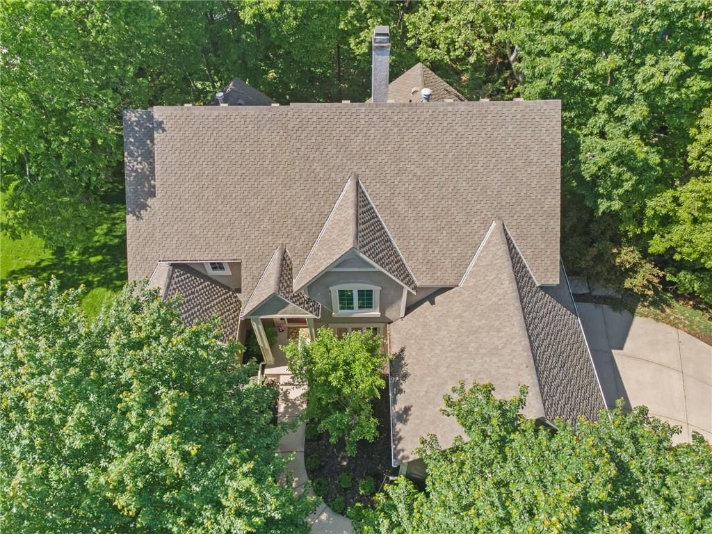 5733 N Pointe Terrace — photo 35