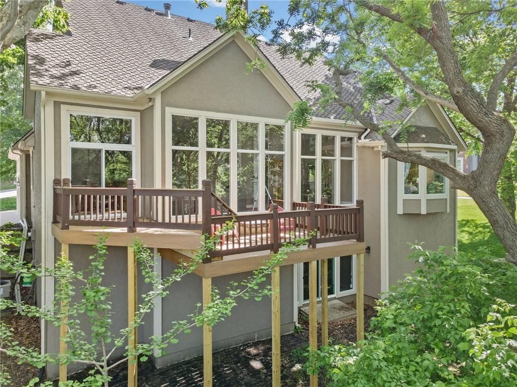 5733 N Pointe Terrace — photo 45