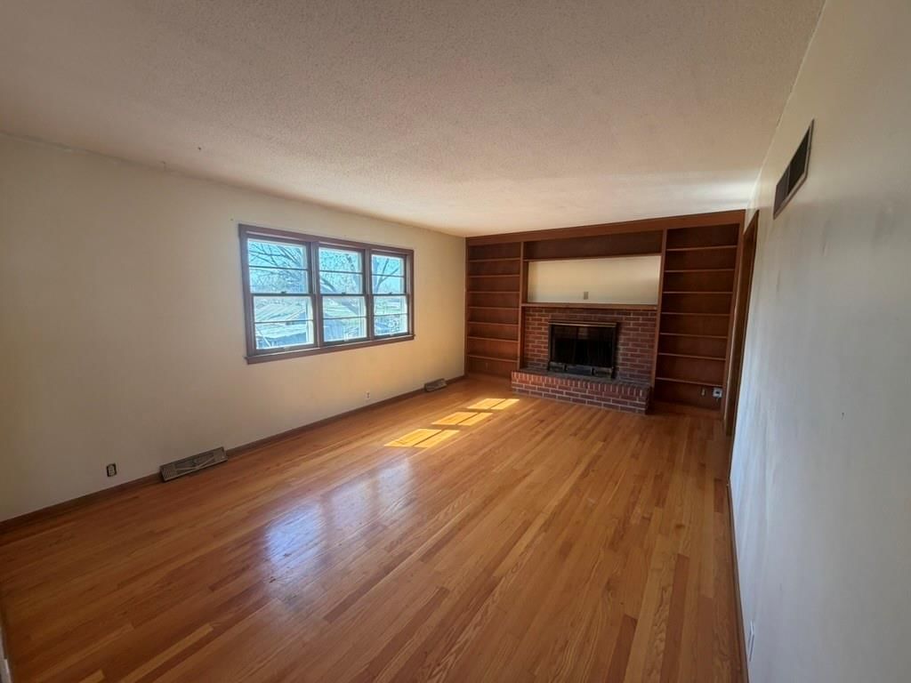 111 NW 17th Street — photo 8