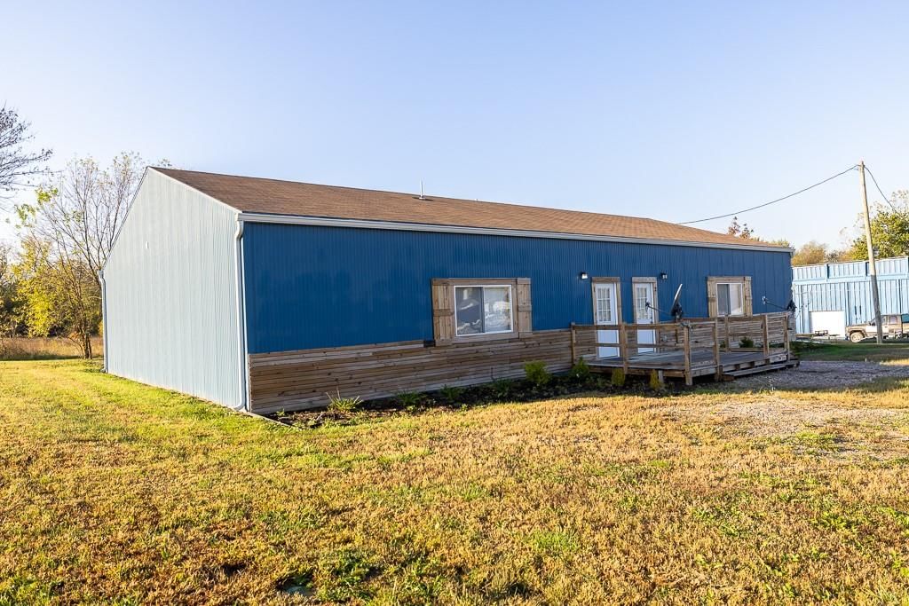 700 W 40 Highway — photo 25