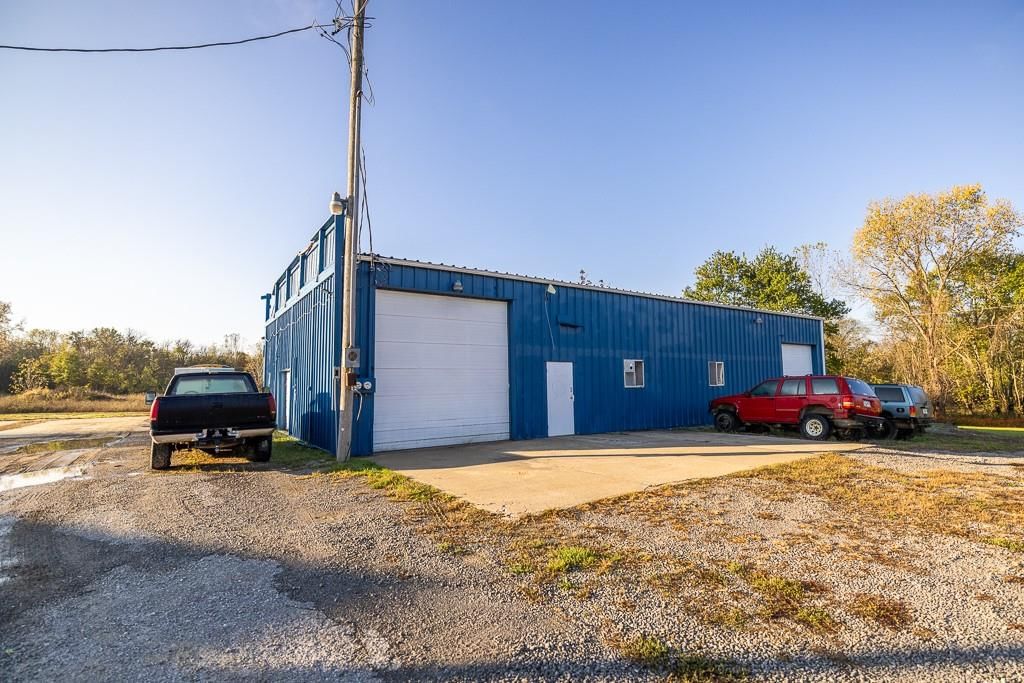700 W 40 Highway — photo 32