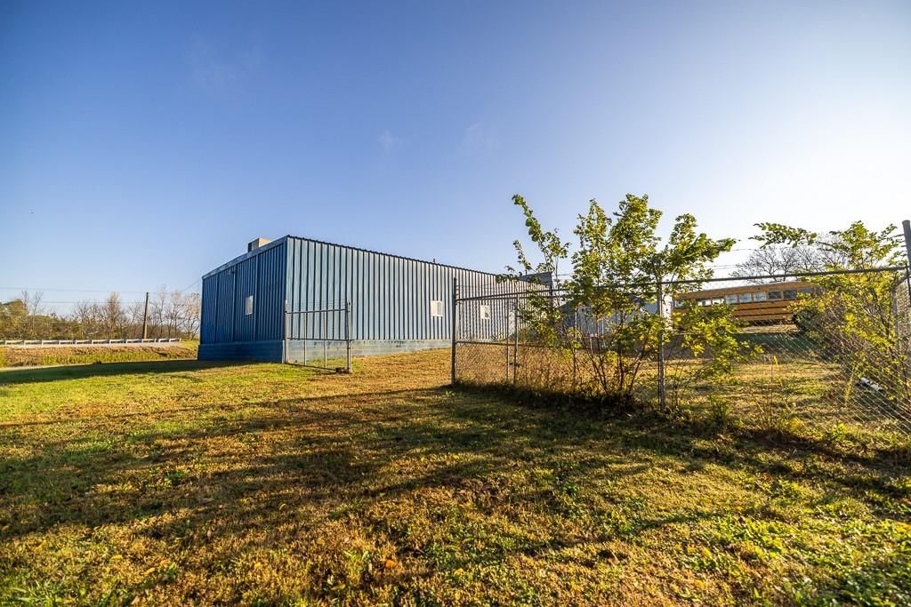 700 W 40 Highway — photo 34