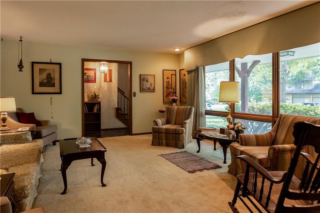538 Lindley Drive — photo 8