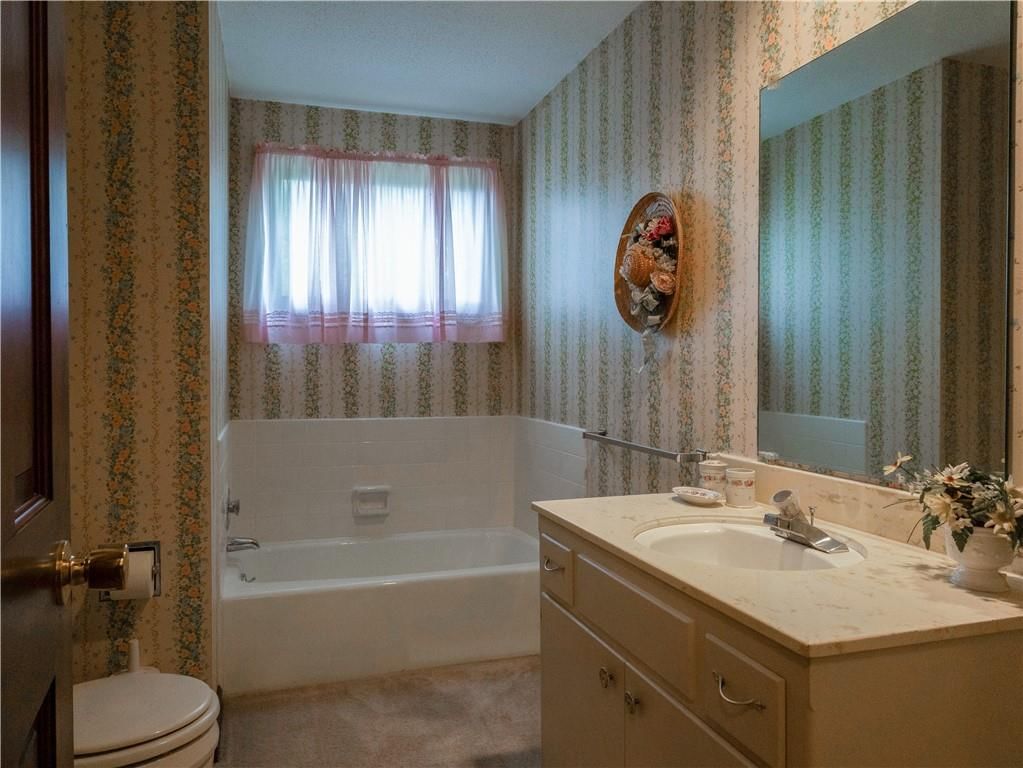 538 Lindley Drive — photo 28