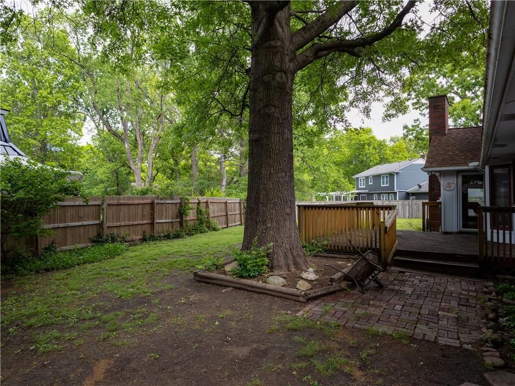 538 Lindley Drive — photo 34