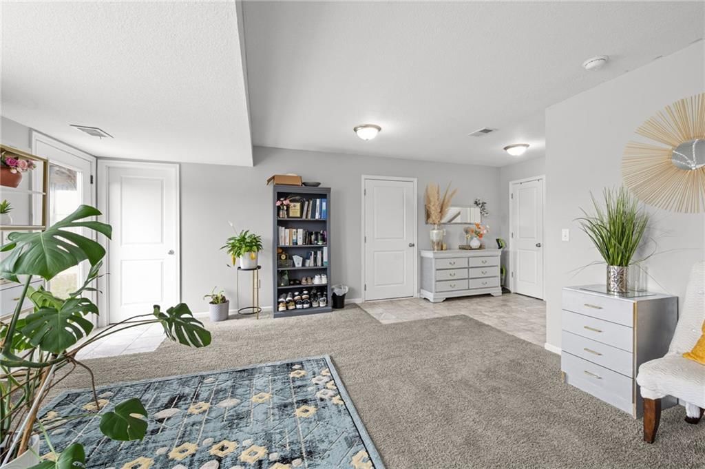 2748 N 112th Street — photo 23