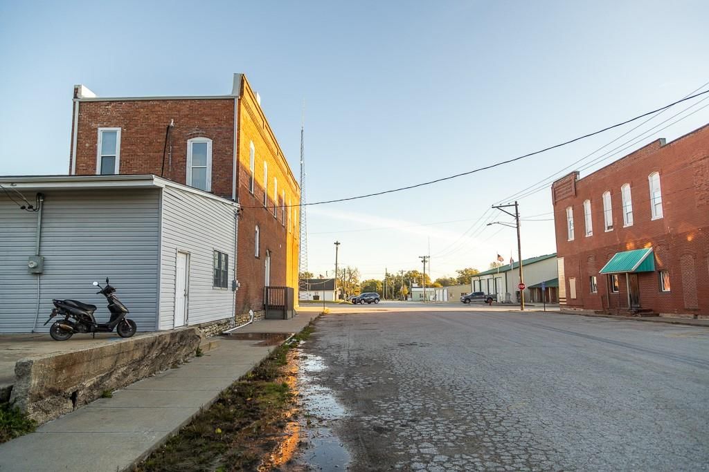 221 Main Street — photo 13