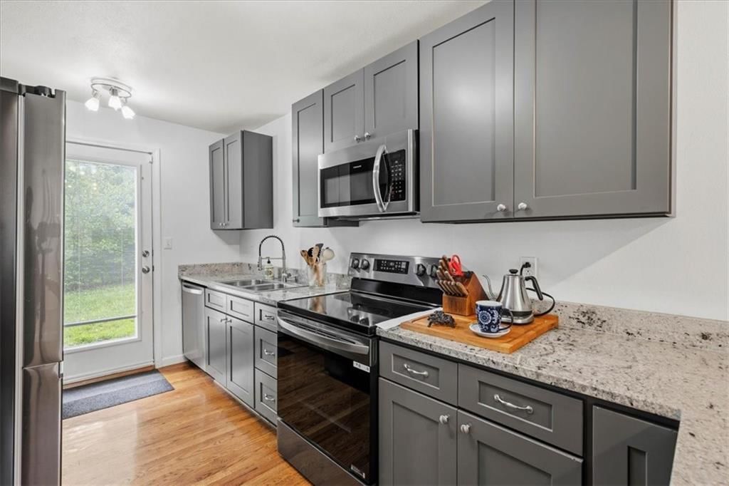 301 S Sunset Drive — photo 10