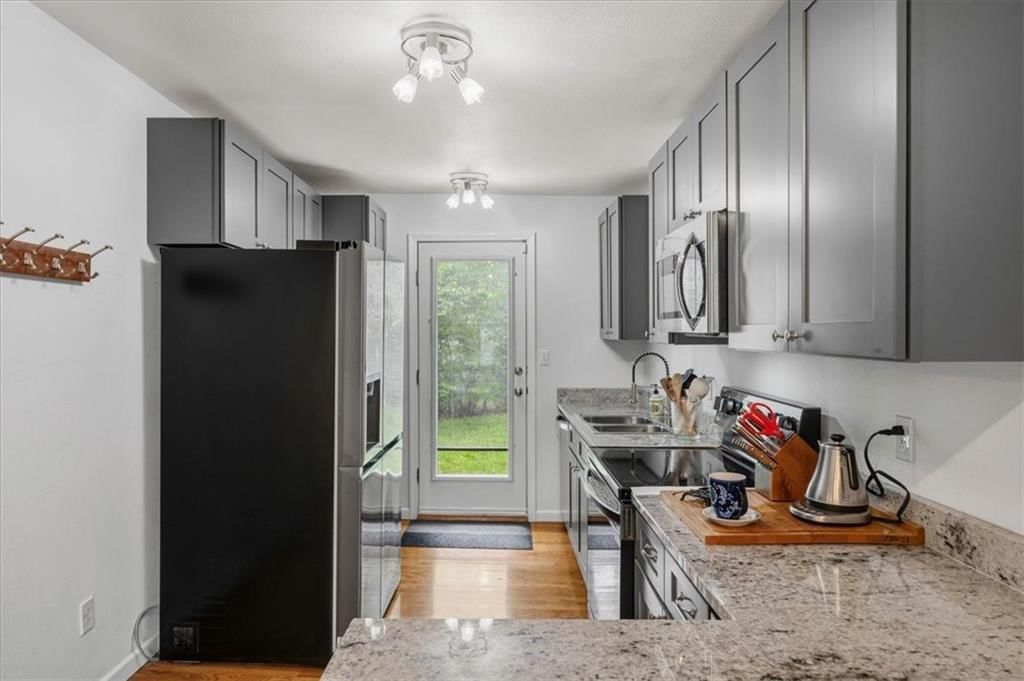 301 S Sunset Drive — photo 15
