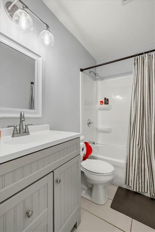 301 S Sunset Drive — photo 21