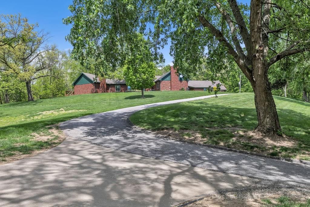 501 SE Mount Zion Road — photo 3