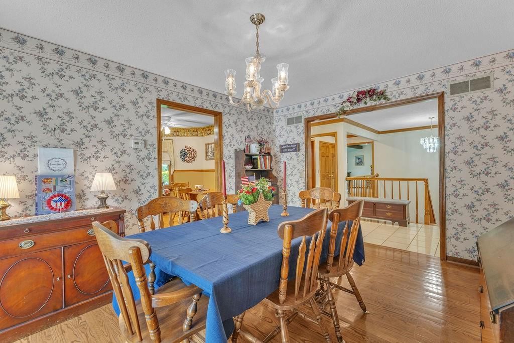 501 SE Mount Zion Road — photo 22