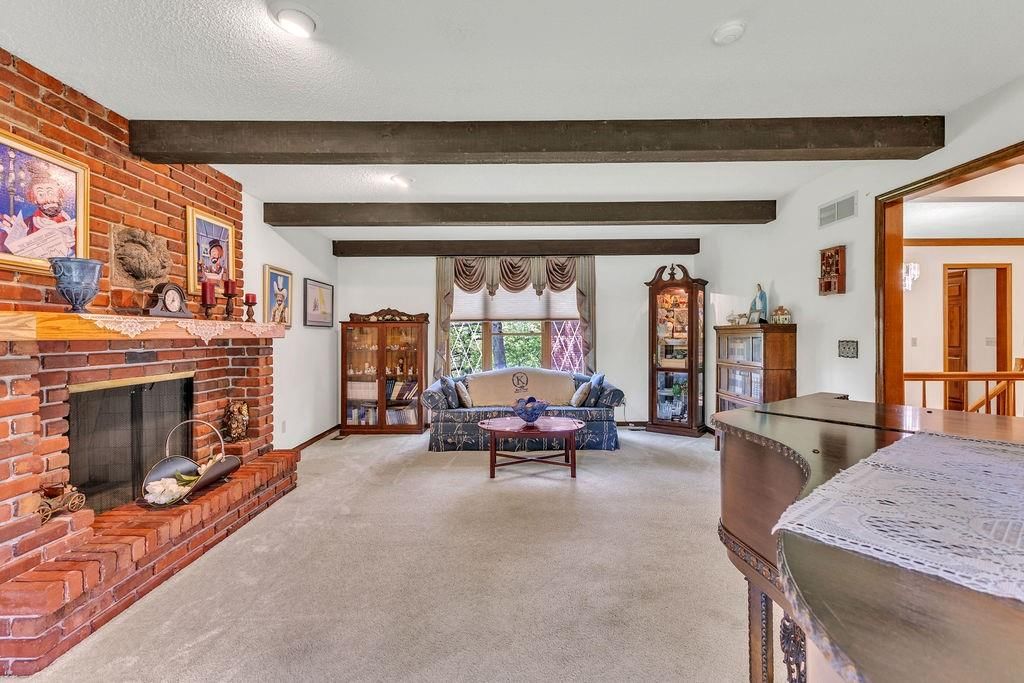 501 SE Mount Zion Road — photo 27